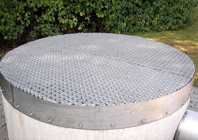 Aknafedes_GRP_uvegszalas_mUanyabol